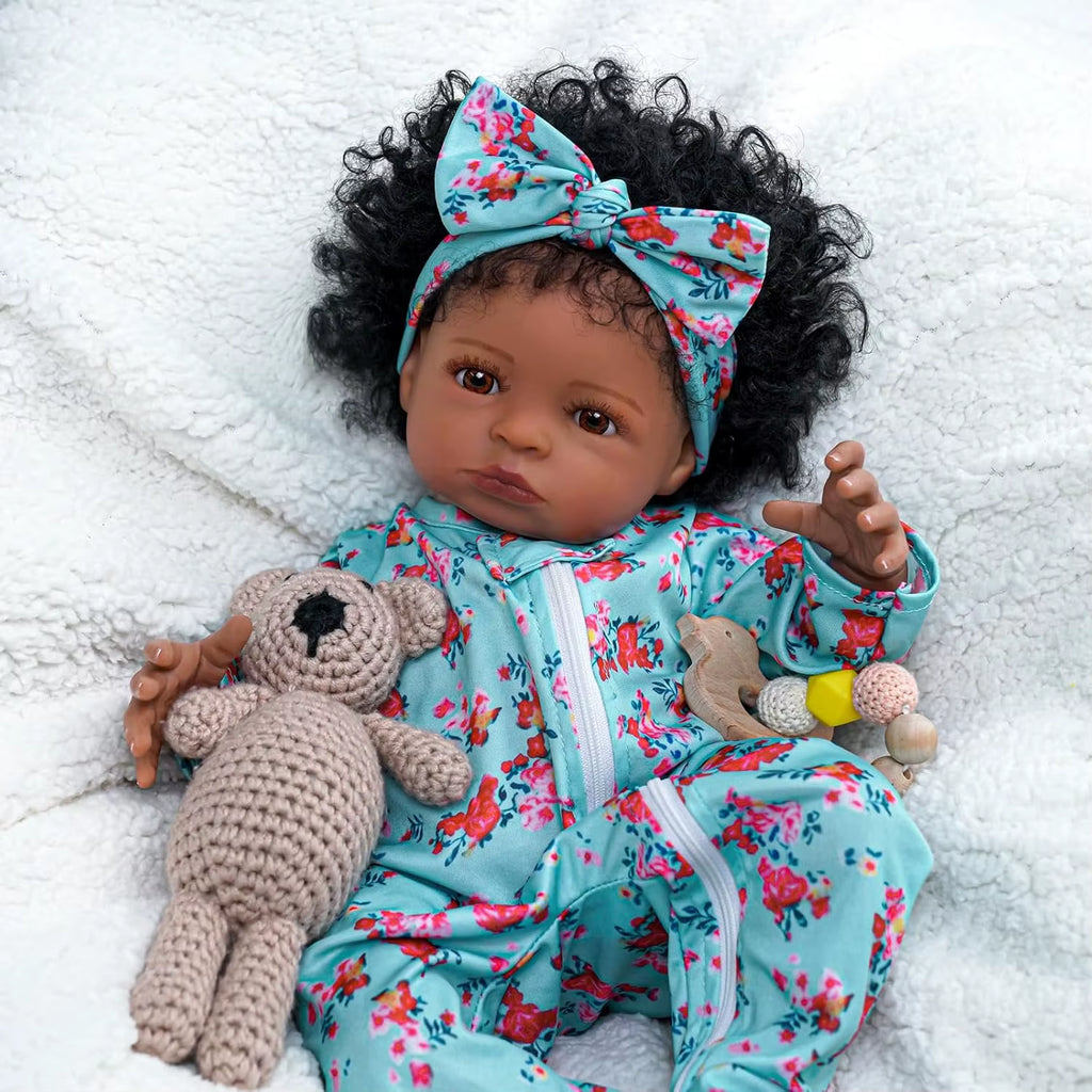 Lifelike Reborn Black Girl- 18-Inch Realistic Newborn Real Life Baby Dolls with Clothes and Toy Gift for Kids Age 3+